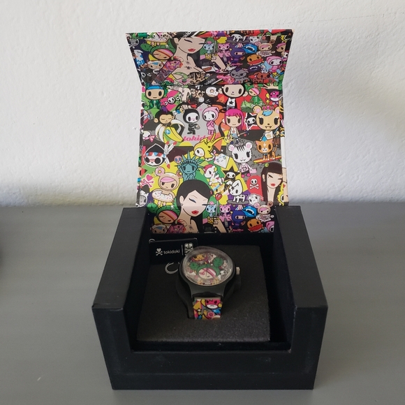 Tokidoki Limited Edition 'The Iconic Watch' - Picture 3 of 14